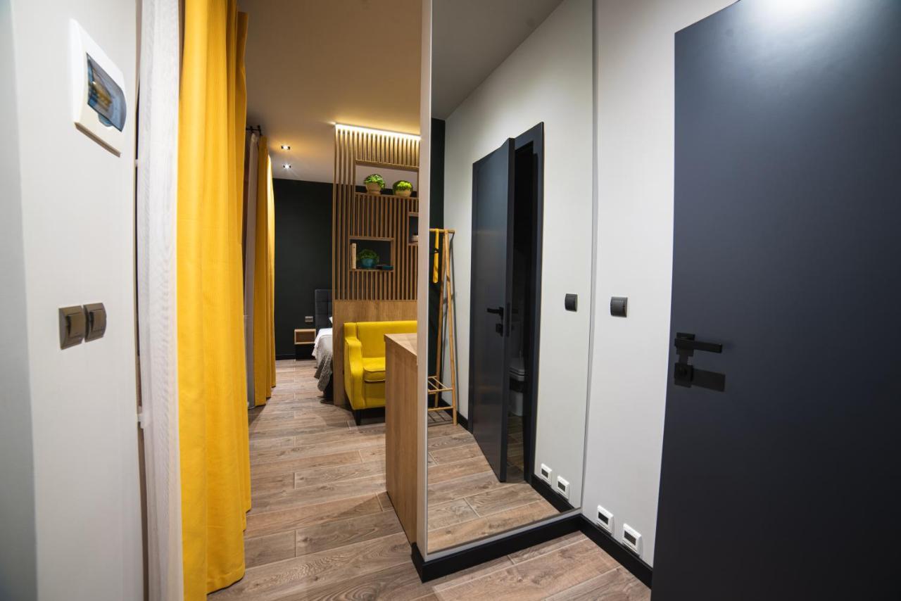 Luxury Apartments Petofi Uzhhorod Exterior foto