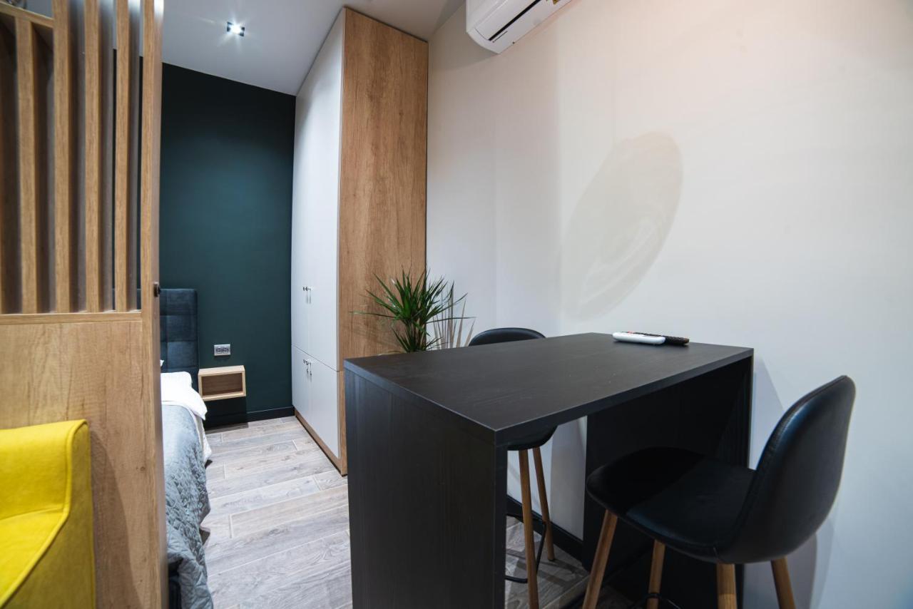 Luxury Apartments Petofi Uzhhorod Exterior foto
