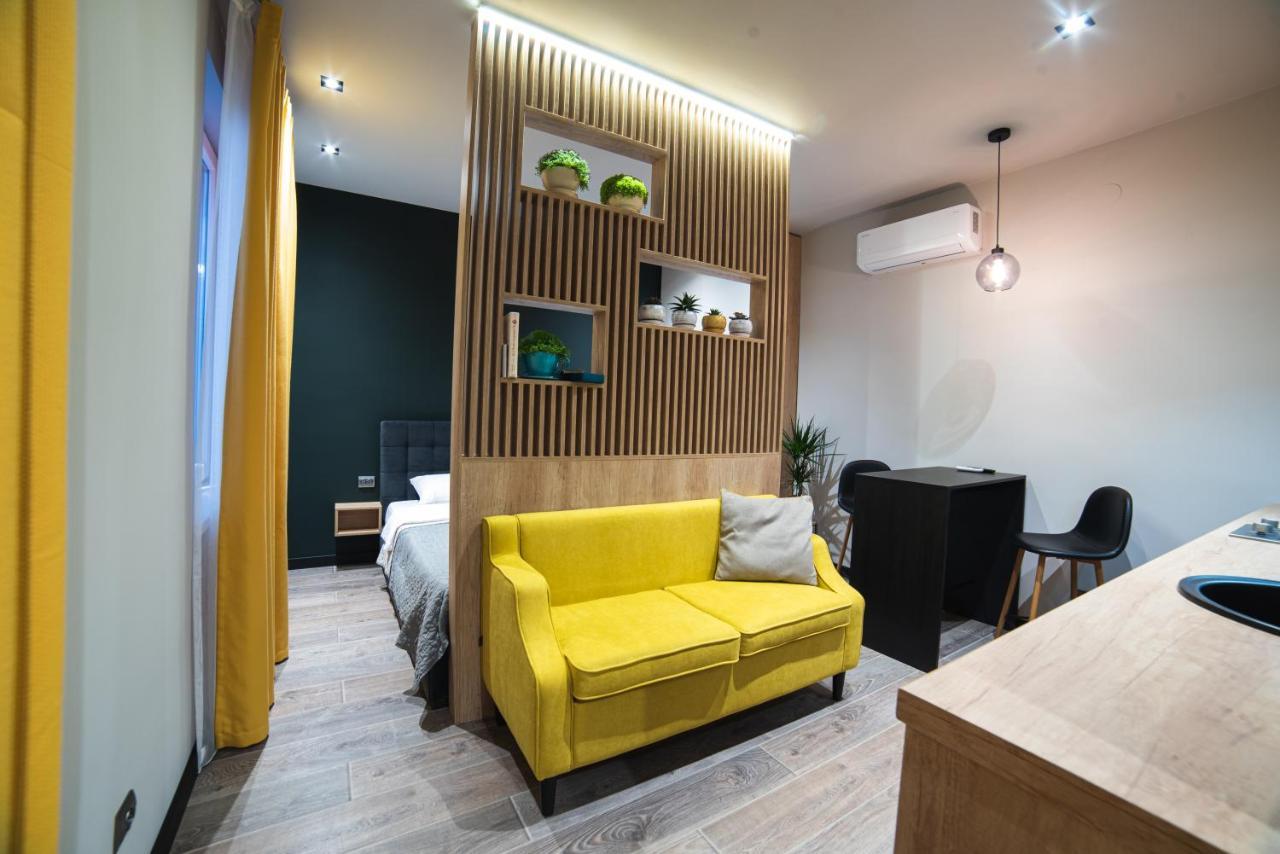 Luxury Apartments Petofi Uzhhorod Exterior foto